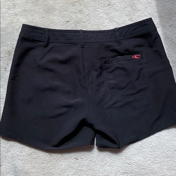 O’Neill shorts - Picture 3 of 3